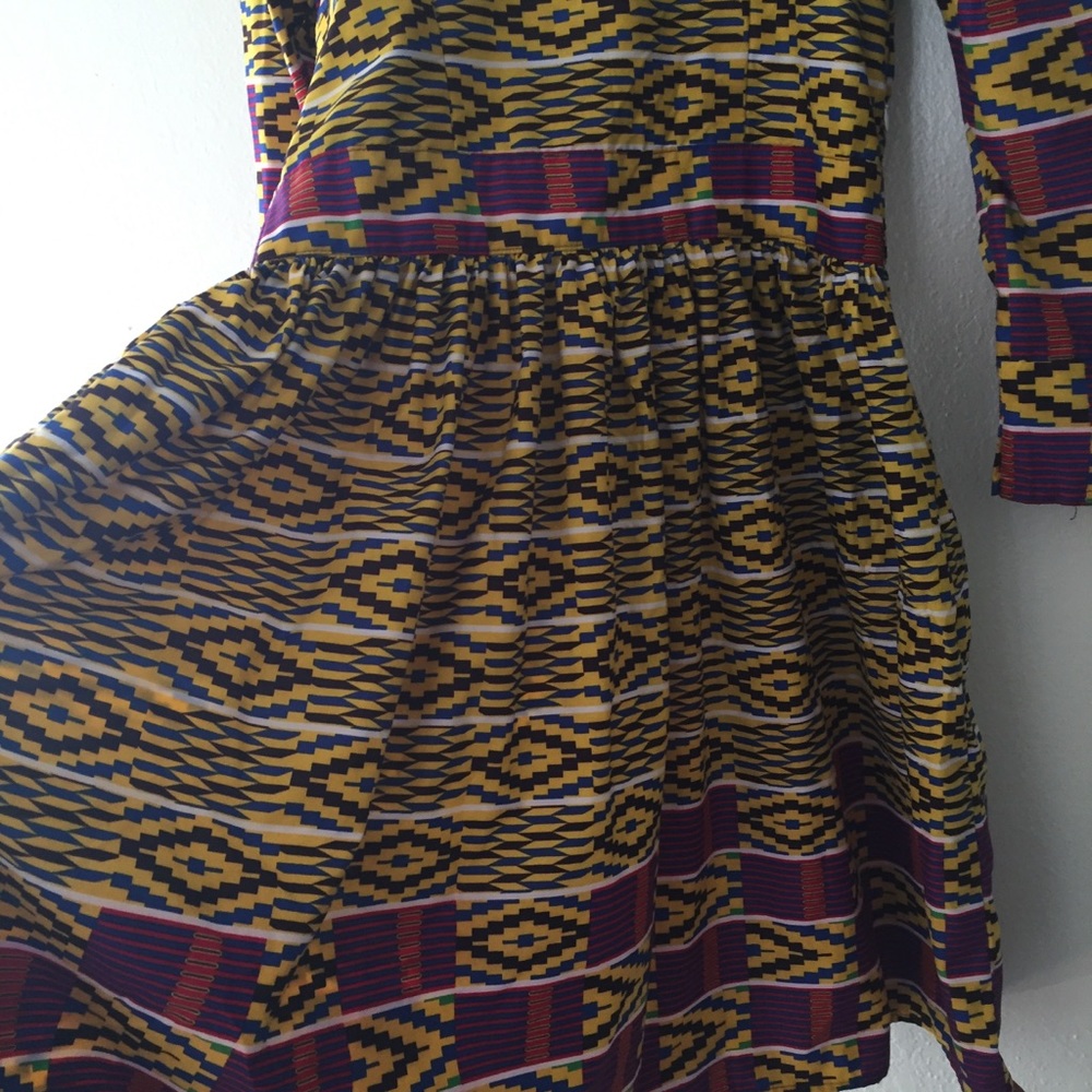 Dress - Picture 2 of 2